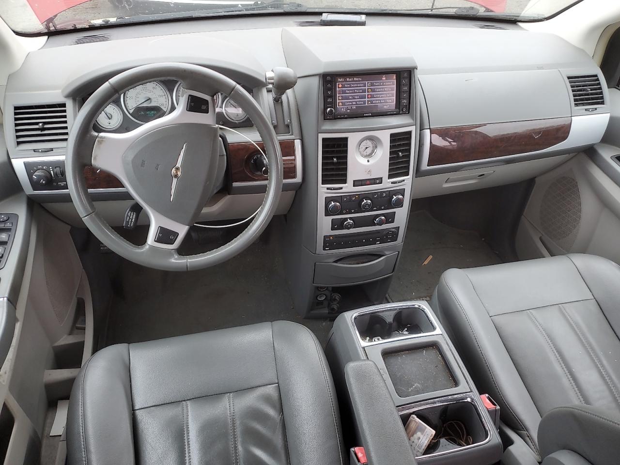 CHRYSLER TOWN & COUNTRY TOURING