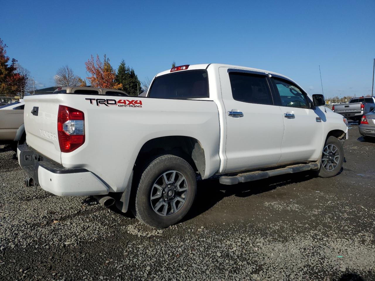 TOYOTA TUNDRA CREWMAX 1794