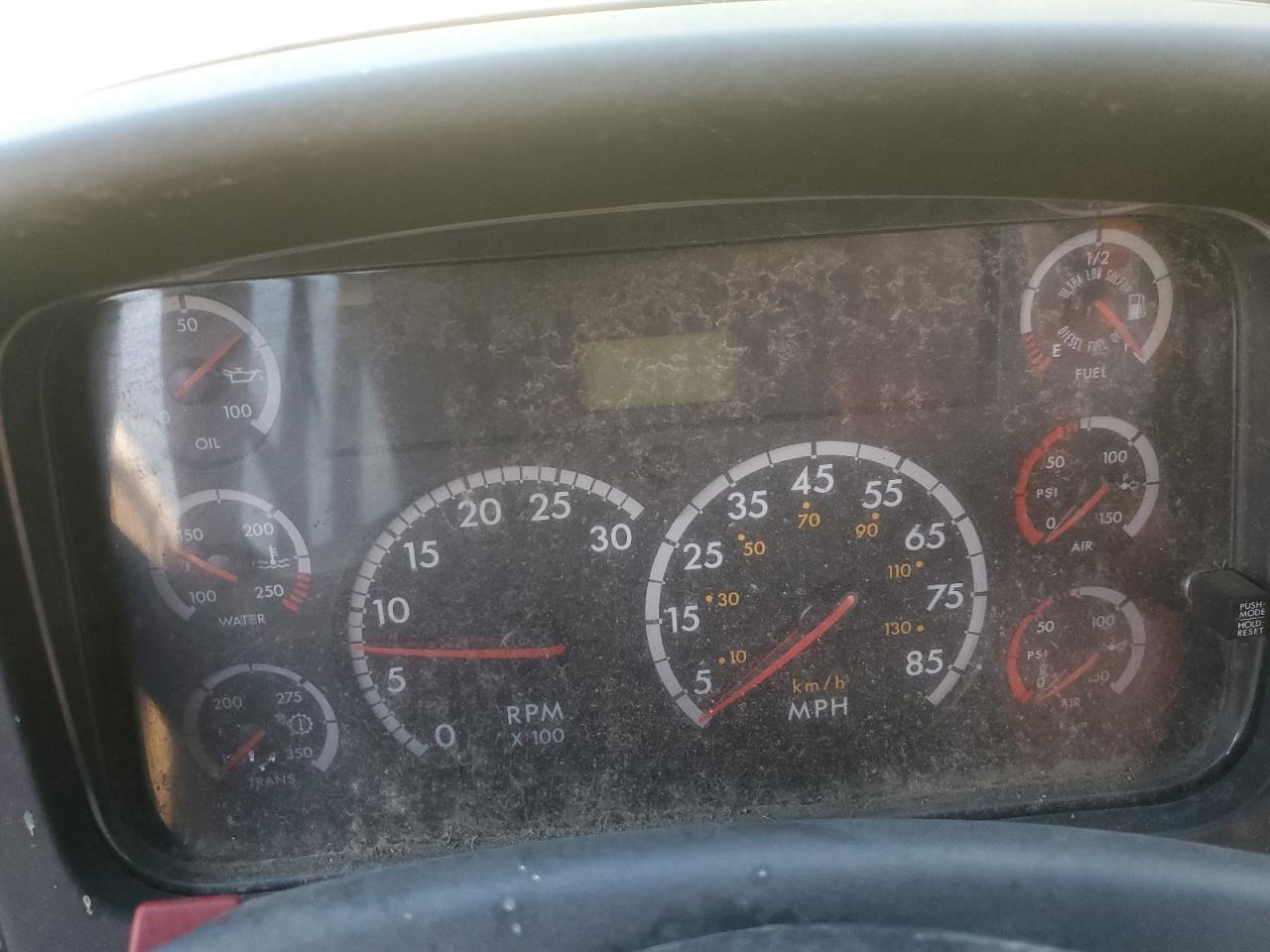 Lot #3273801360 2011 THOMAS SAF-T-LINER C2