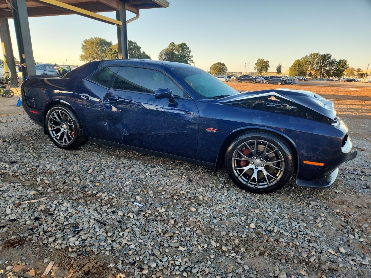 DODGE CHALLENGER SRT 392