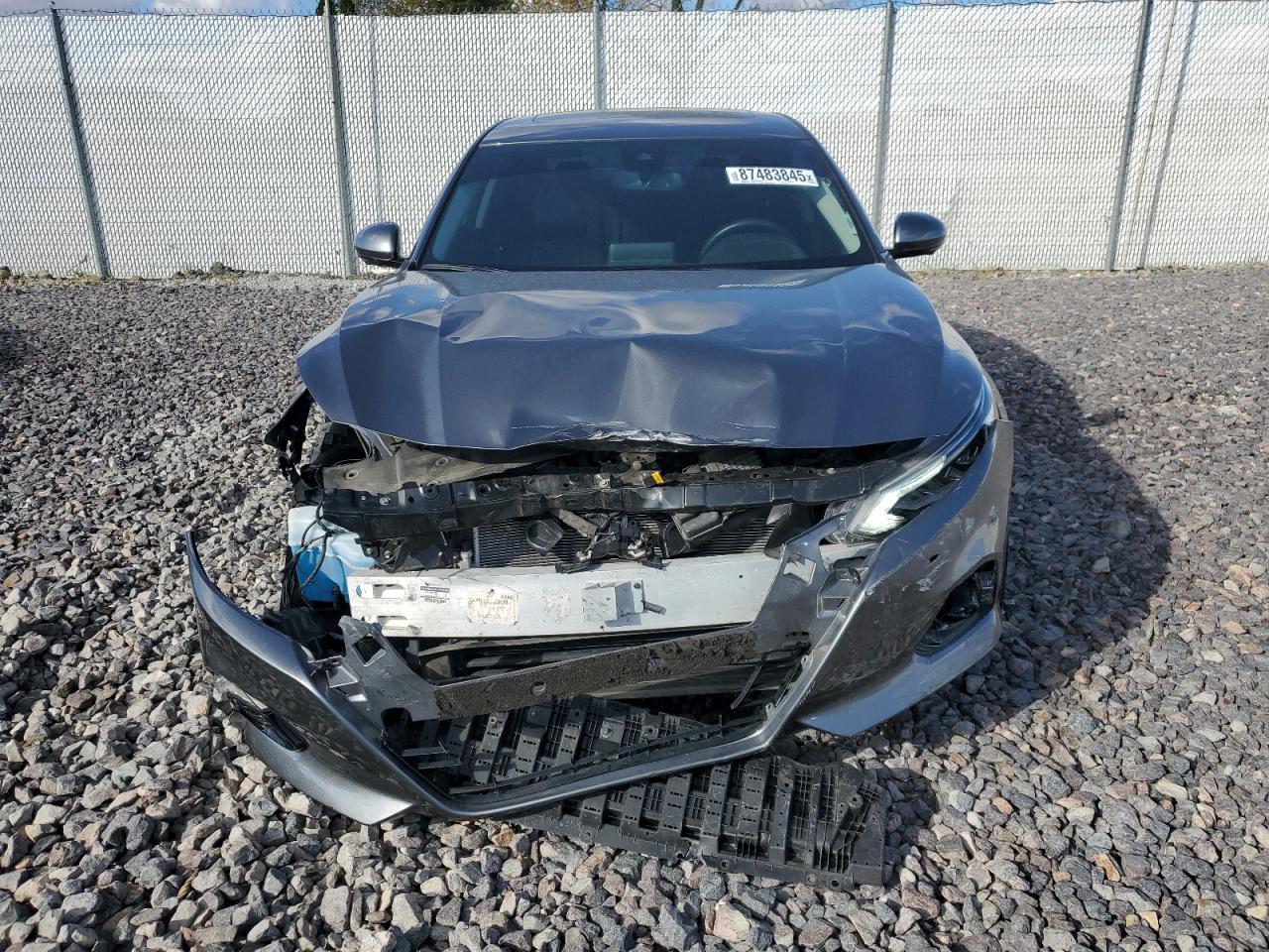 NISSAN ALTIMA PLATINUM