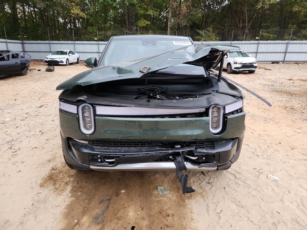 RIVIAN R1T ADVENTURE