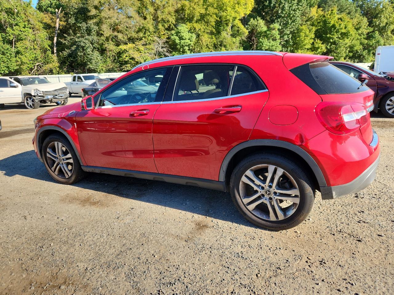 MERCEDES-BENZ GLA-CLASS 250