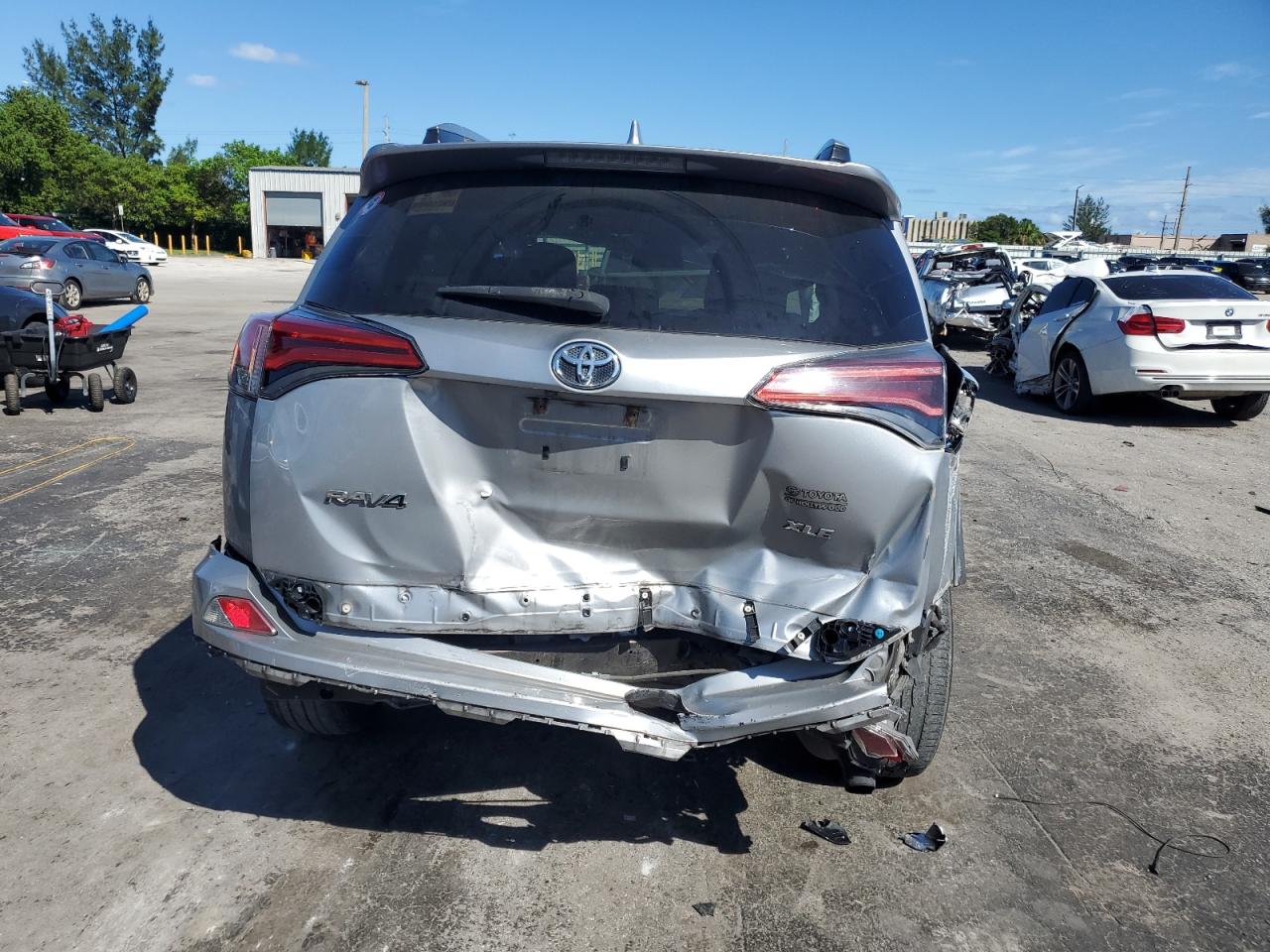 TOYOTA RAV4 ADVENTURE