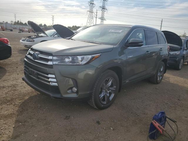 TOYOTA HIGHLANDER