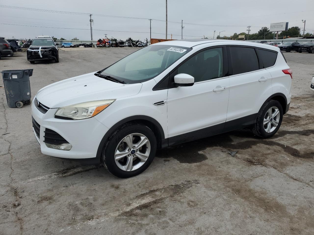 FORD ESCAPE SE