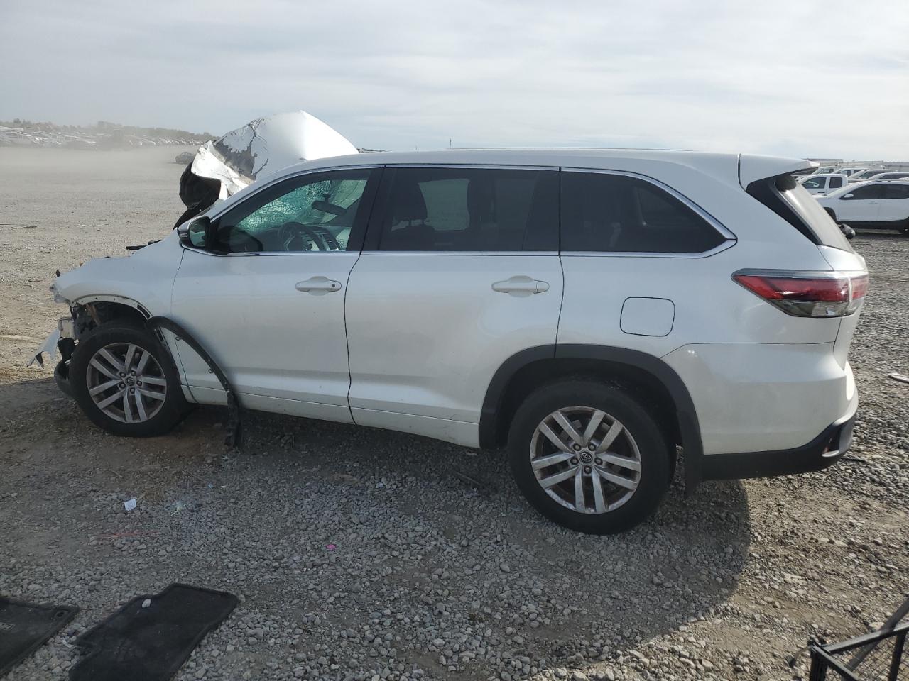 TOYOTA HIGHLANDER LE