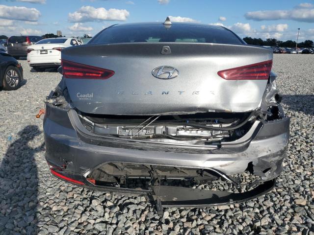 2019 HYUNDAI ELANTRA SE KMHD84LF5KU833544