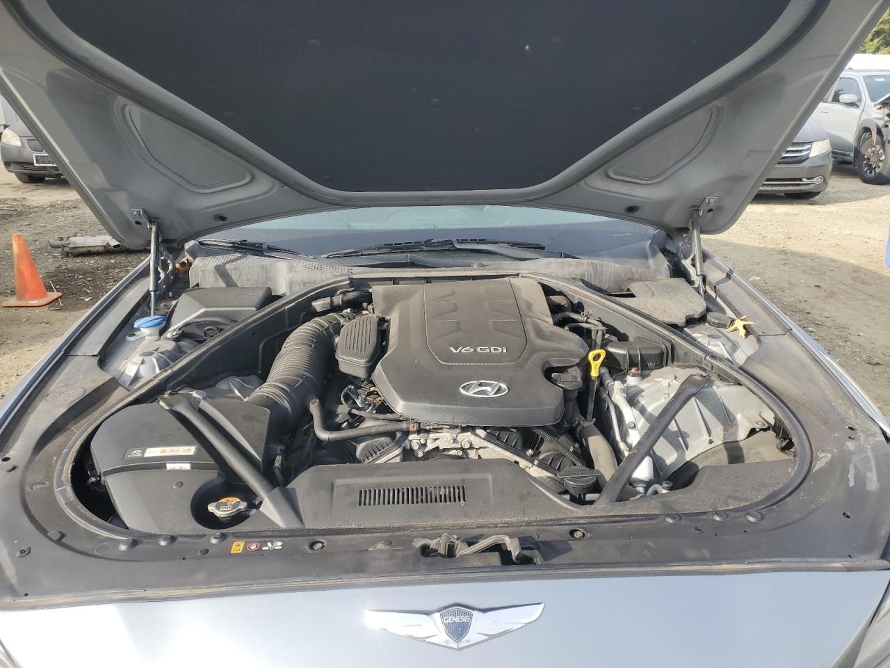 HYUNDAI GENESIS 3.8L