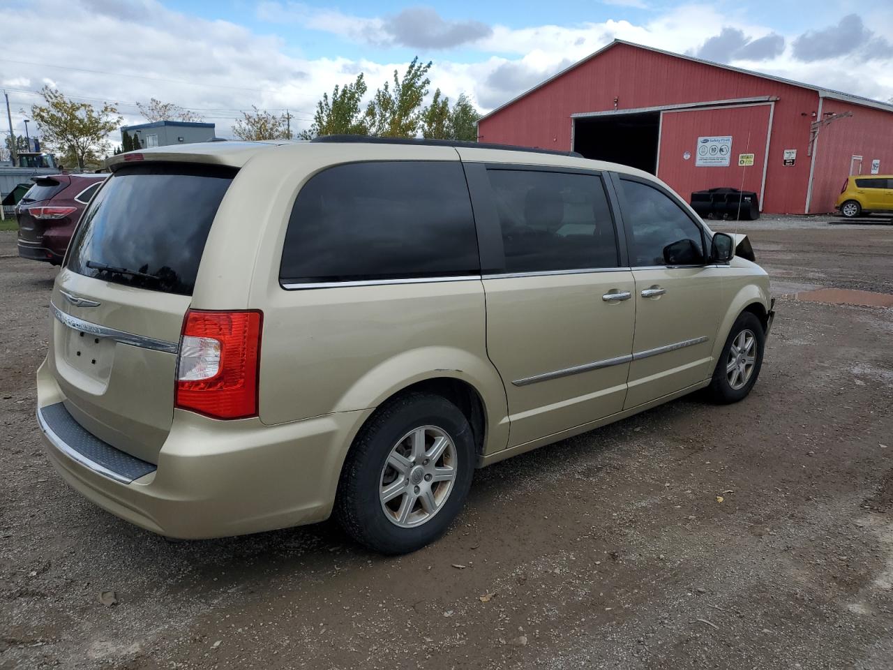 CHRYSLER TOWN & COUNTRY TOURING