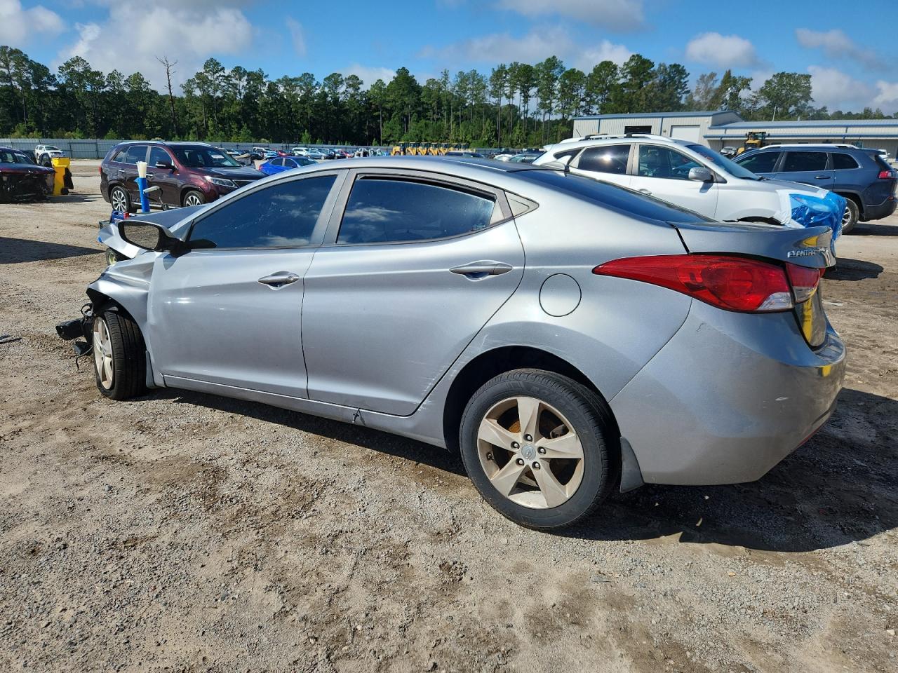 HYUNDAI ELANTRA GLS