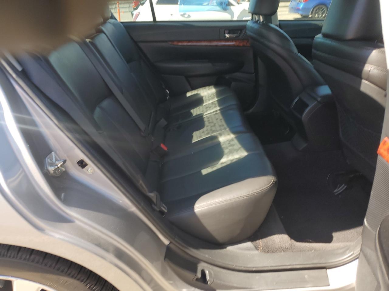 SUBARU LEGACY 2.5I LIMITED