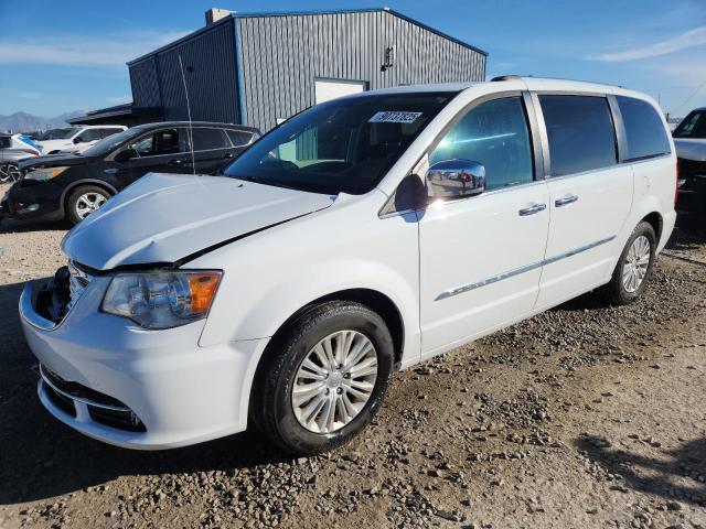 Global Auto Auctions: 2014 CHRYSLER TOWN & COU