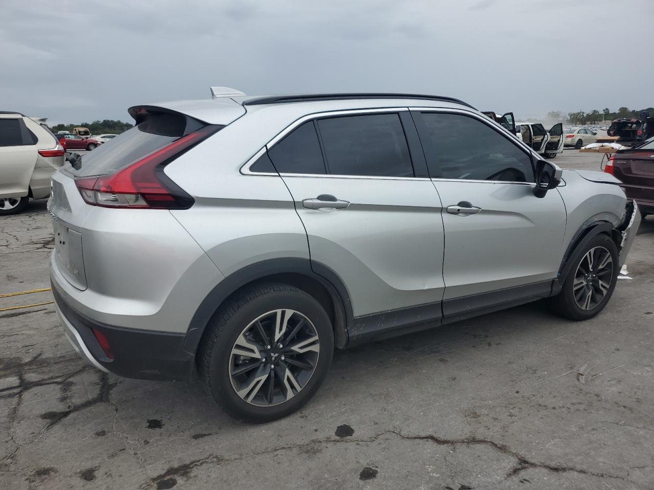 MITSUBISHI ECLIPSE SE