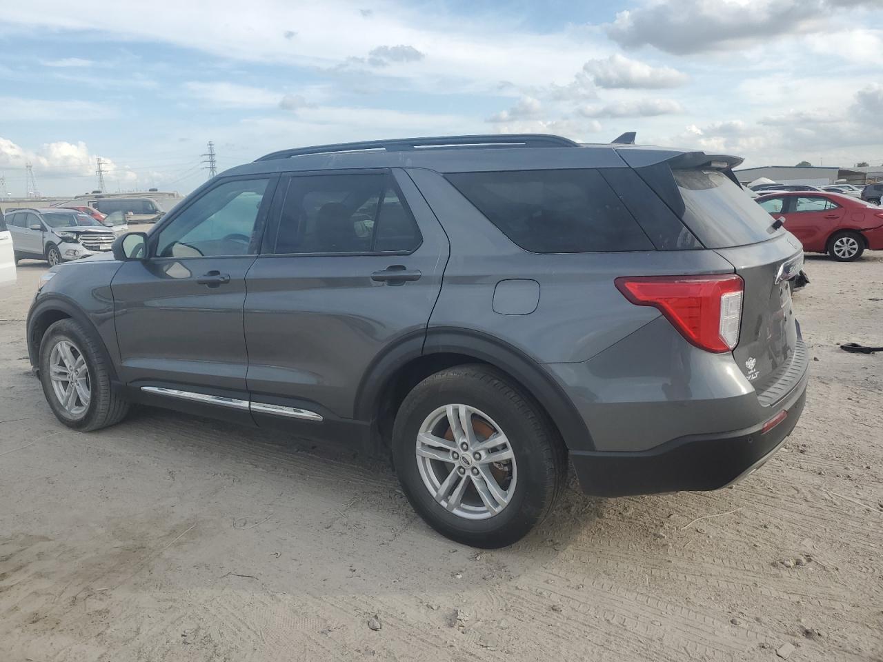 FORD EXPLORER XLT