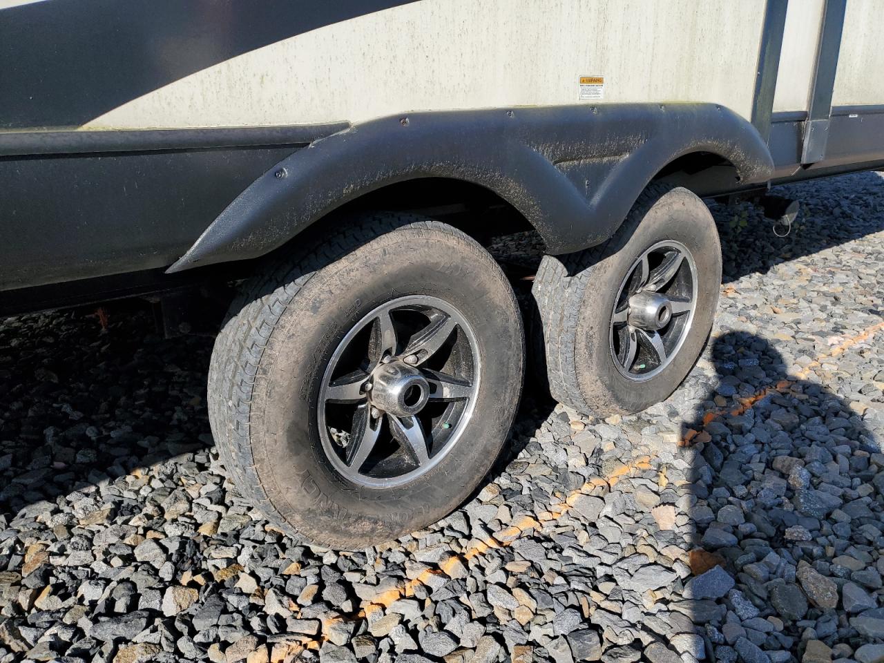 Lot #3278633937 2017 KEYSTONE KODIAK EXPRESS ULTRA