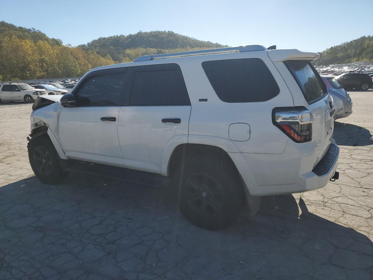 TOYOTA 4RUNNER SR5/SR5 PREMIUM