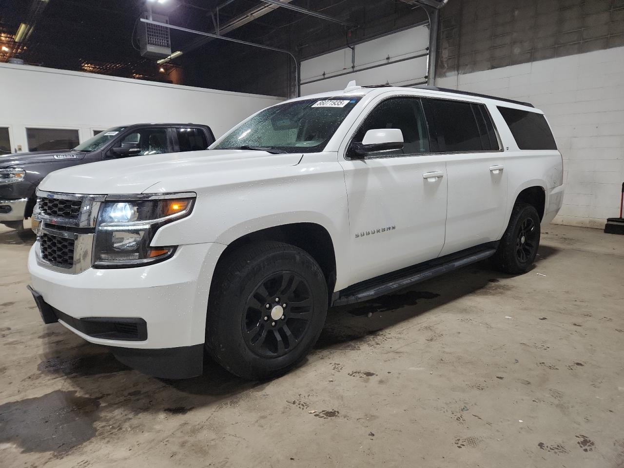 CHEVROLET SUBURBAN K1500 LT