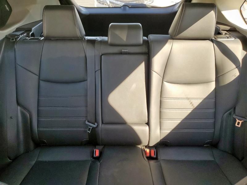 2021 TOYOTA RAV4 XLE P #3301948429