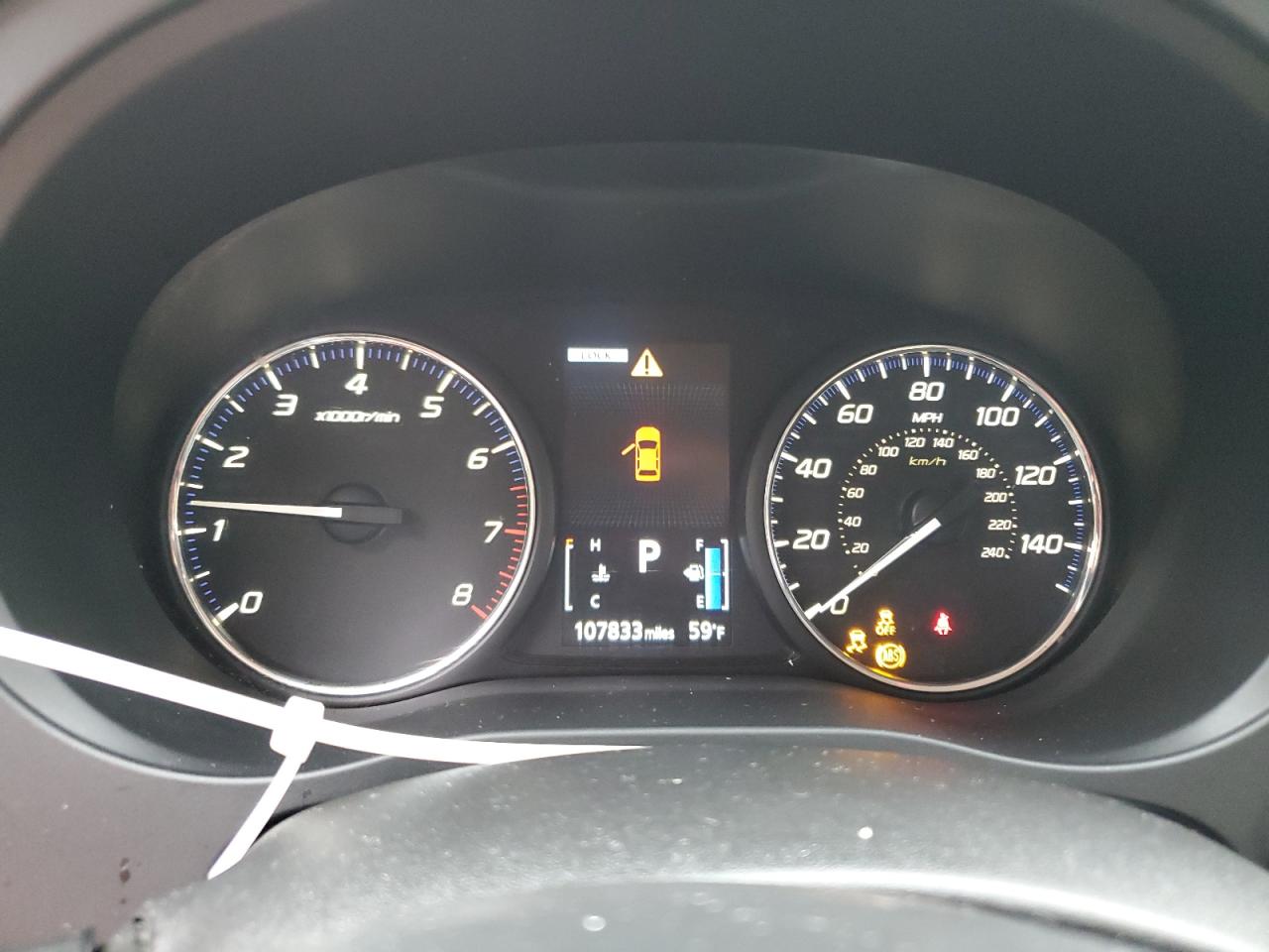 MITSUBISHI OUTLANDER SE