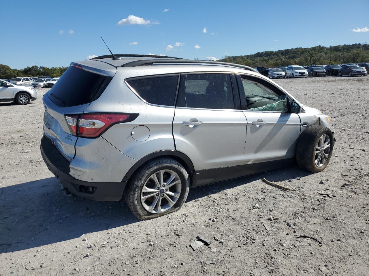 FORD ESCAPE SE