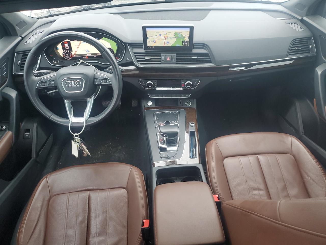 AUDI Q5 PREMIUM PLUS