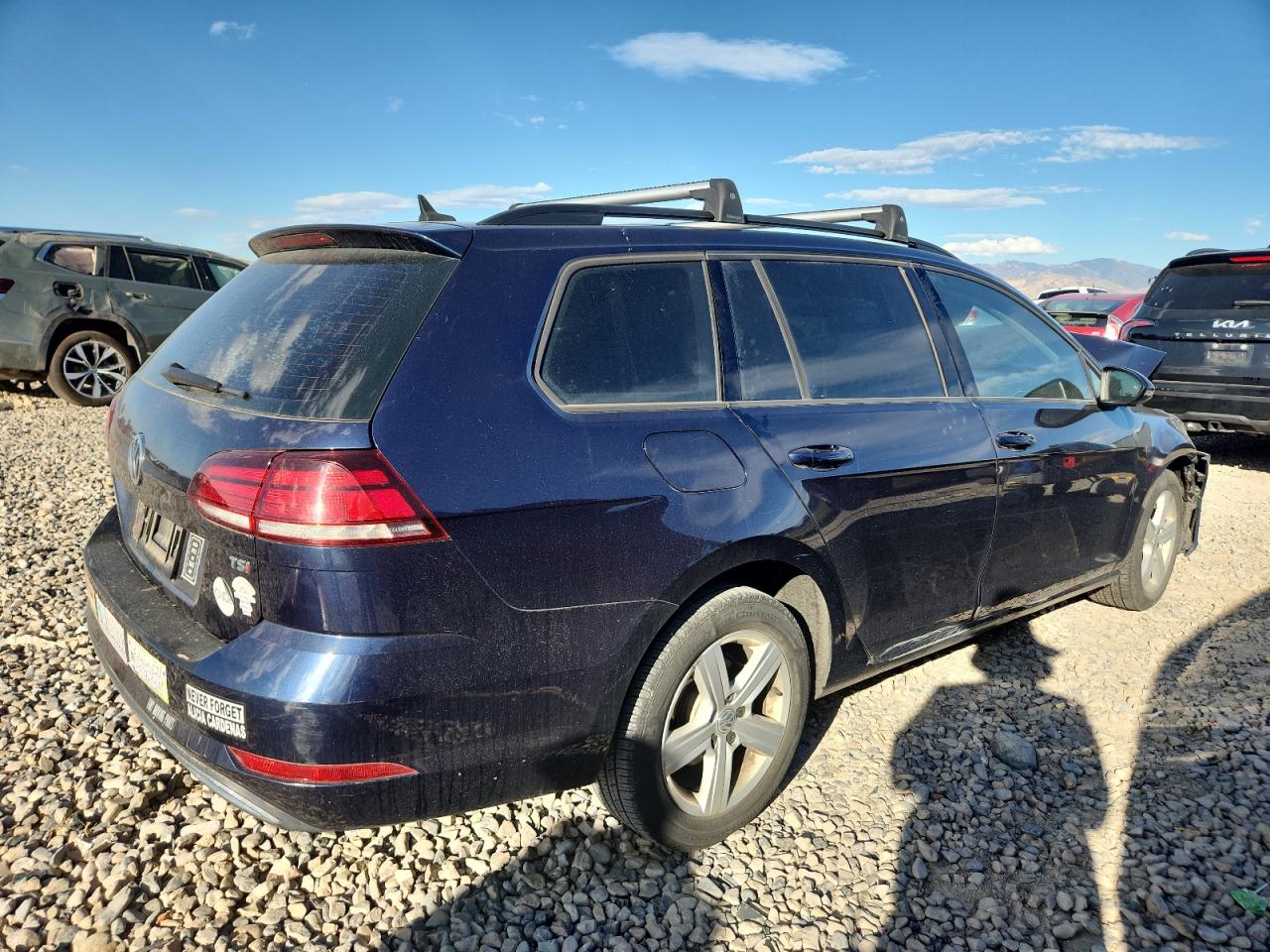 VOLKSWAGEN GOLF SPORTSVAN S