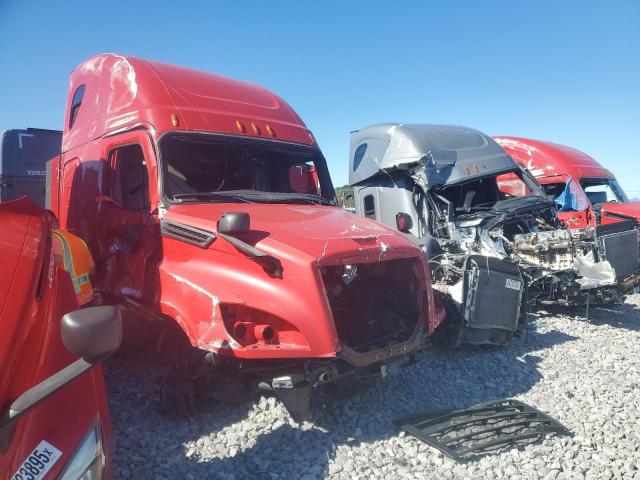 Global Auto Auctions: 2020 FREIGHTLINER CASCADIA 1