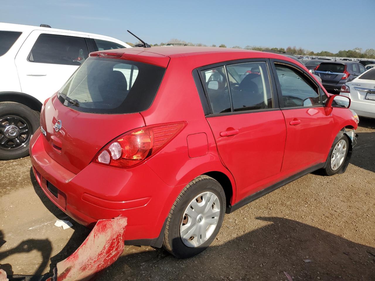 NISSAN VERSA S