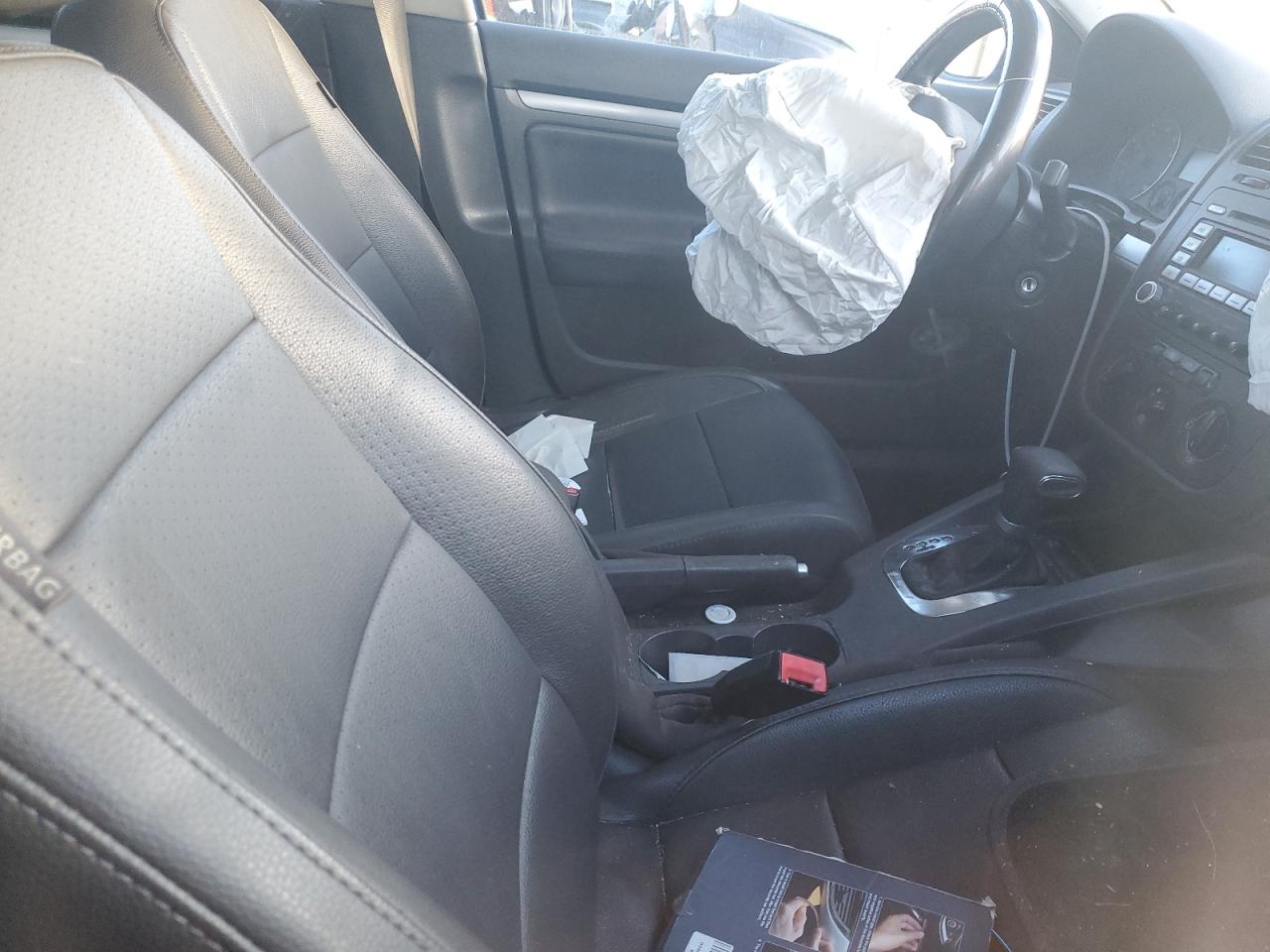 Lot #3277106418 2009 VOLKSWAGEN JETTA SE