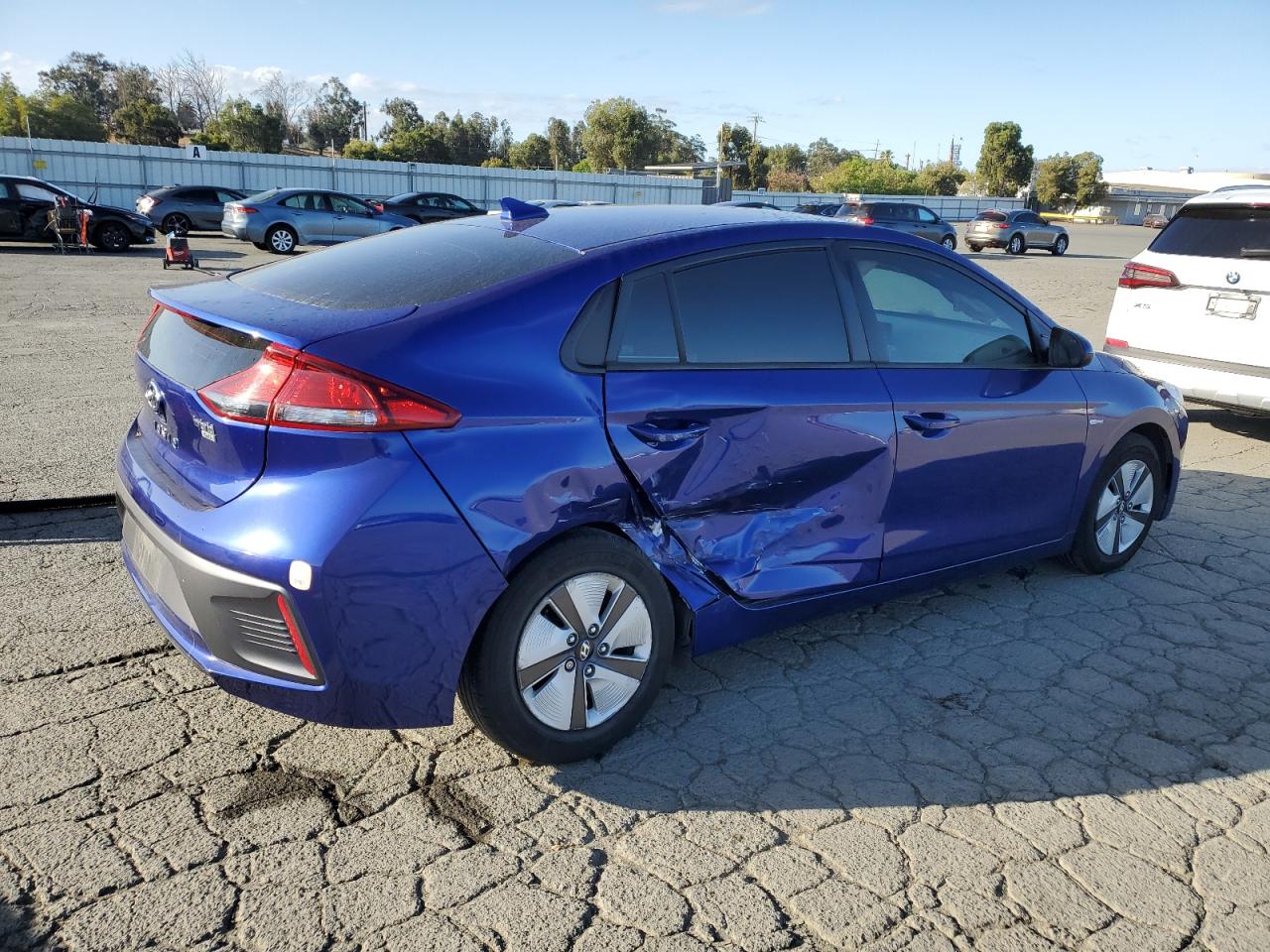 HYUNDAI IONIQ BLUE