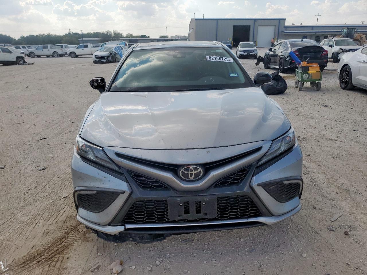 TOYOTA CAMRY XSE
