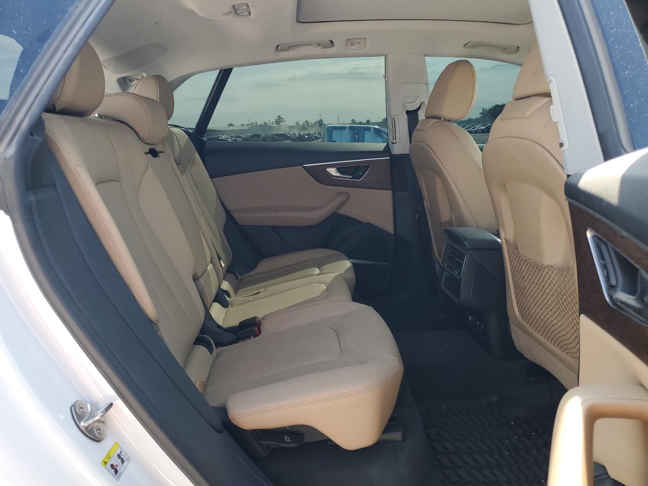 AUDI Q8 PREMIUM PLUS S-LINE