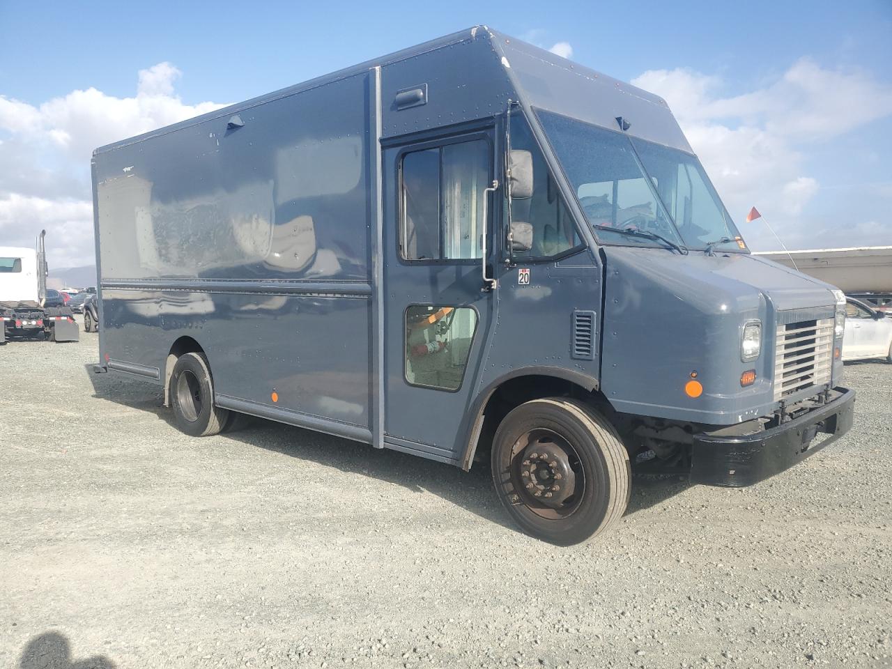 Lot #3317732103 2020 FORD F59