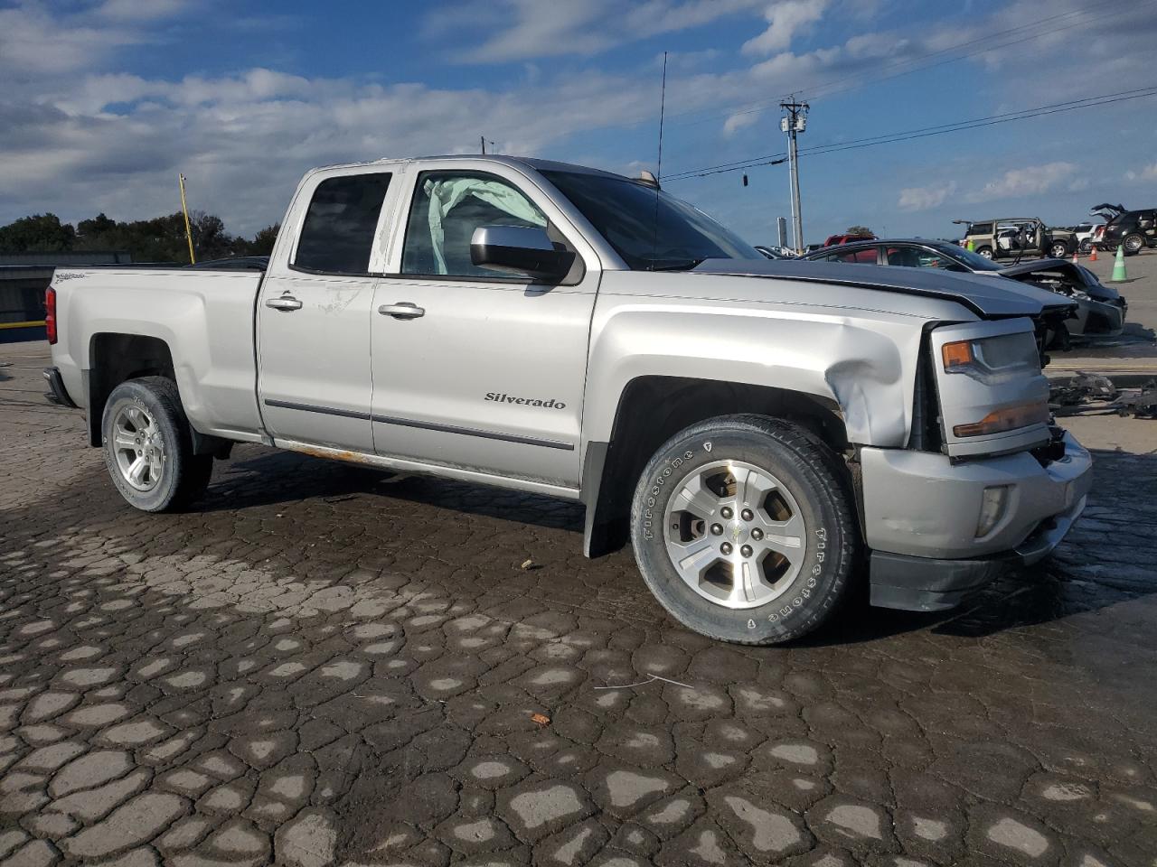 CHEVROLET SILVERADO K1500 LT
