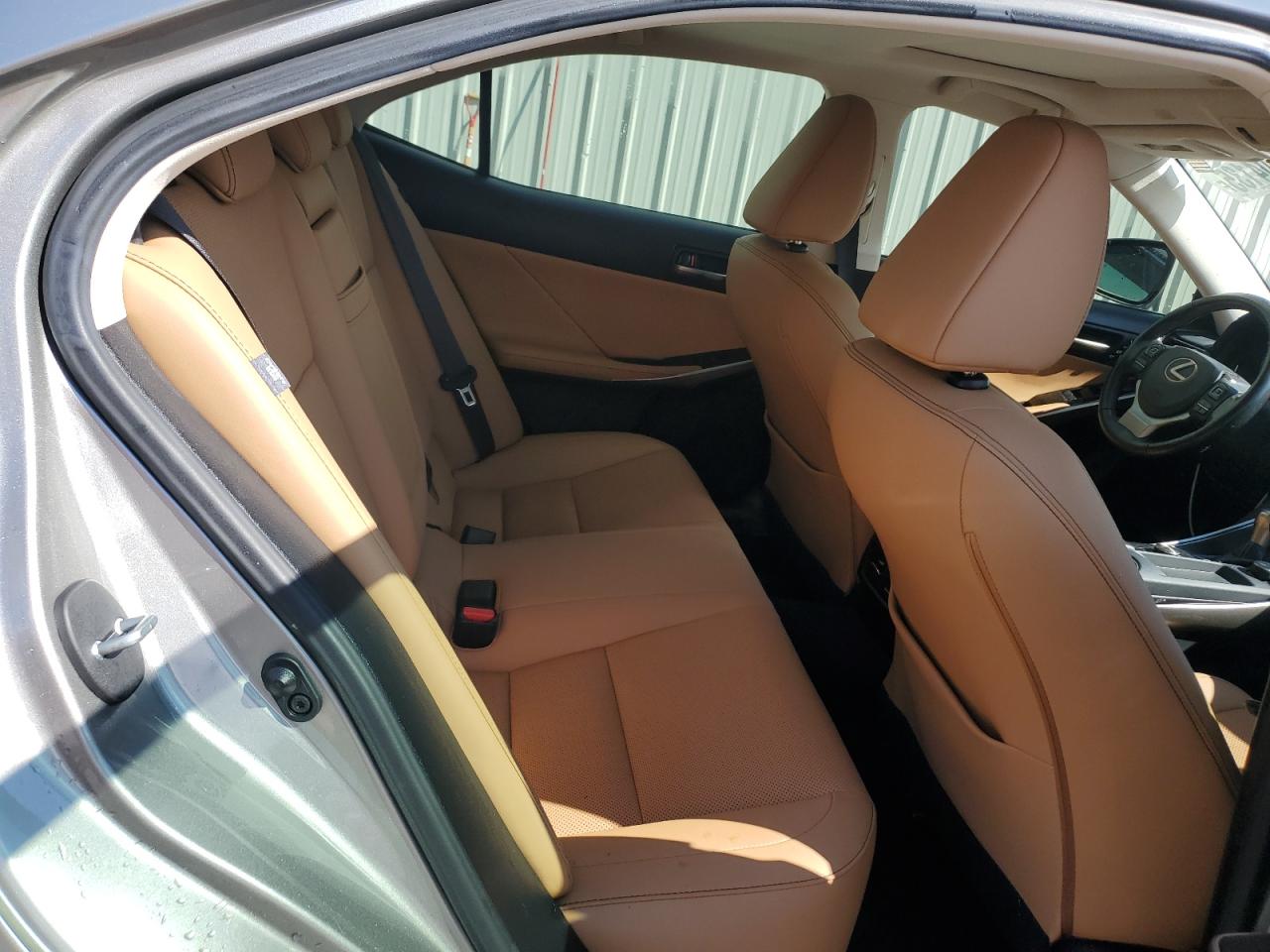 LEXUS IS 300 PREMIUM