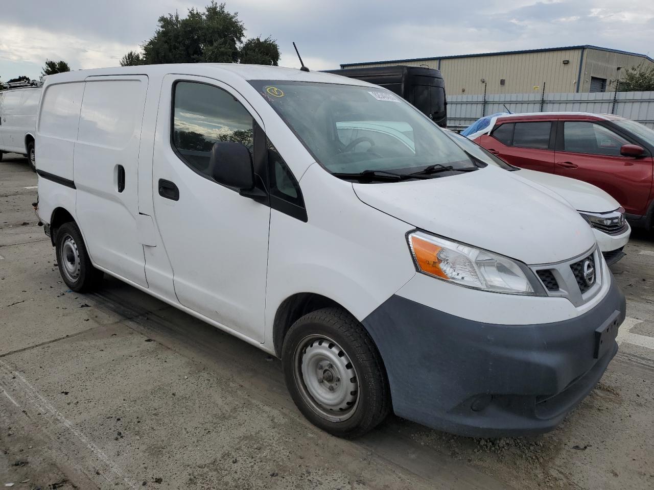 NISSAN NV200 2.5S