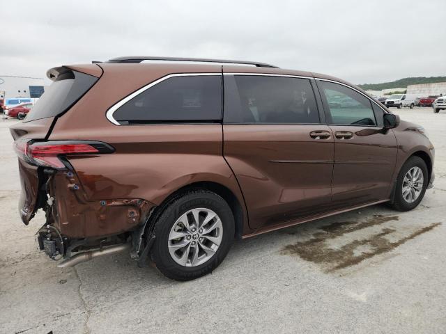 2022 TOYOTA SIENNA LE 5TDKSKFC7NS041097