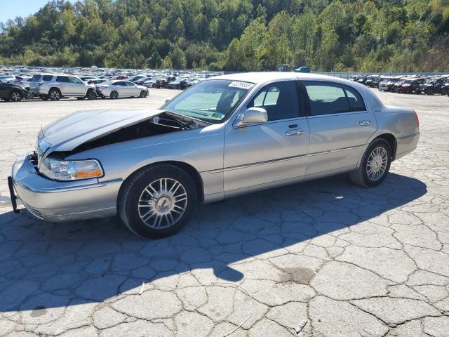 LINCOLN TOWN CAR S