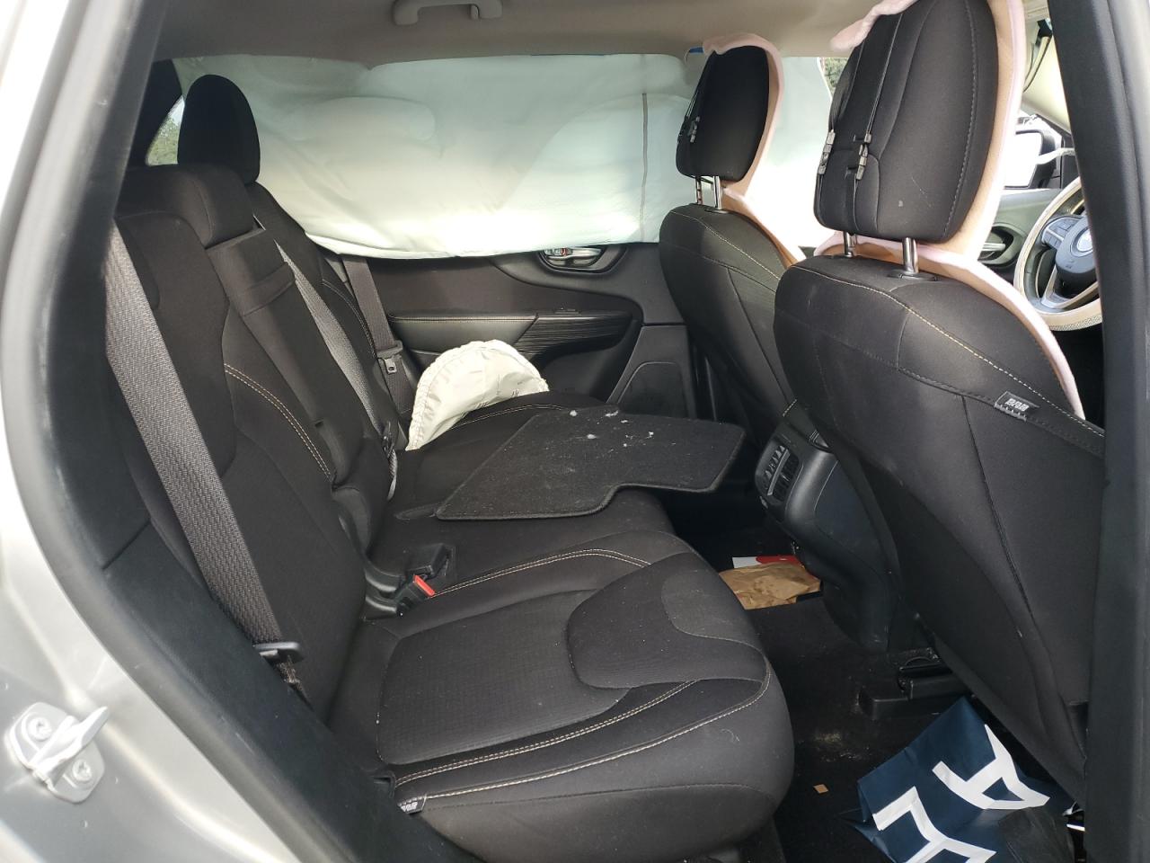 JEEP GRAND CHEROKEE LATITUDE