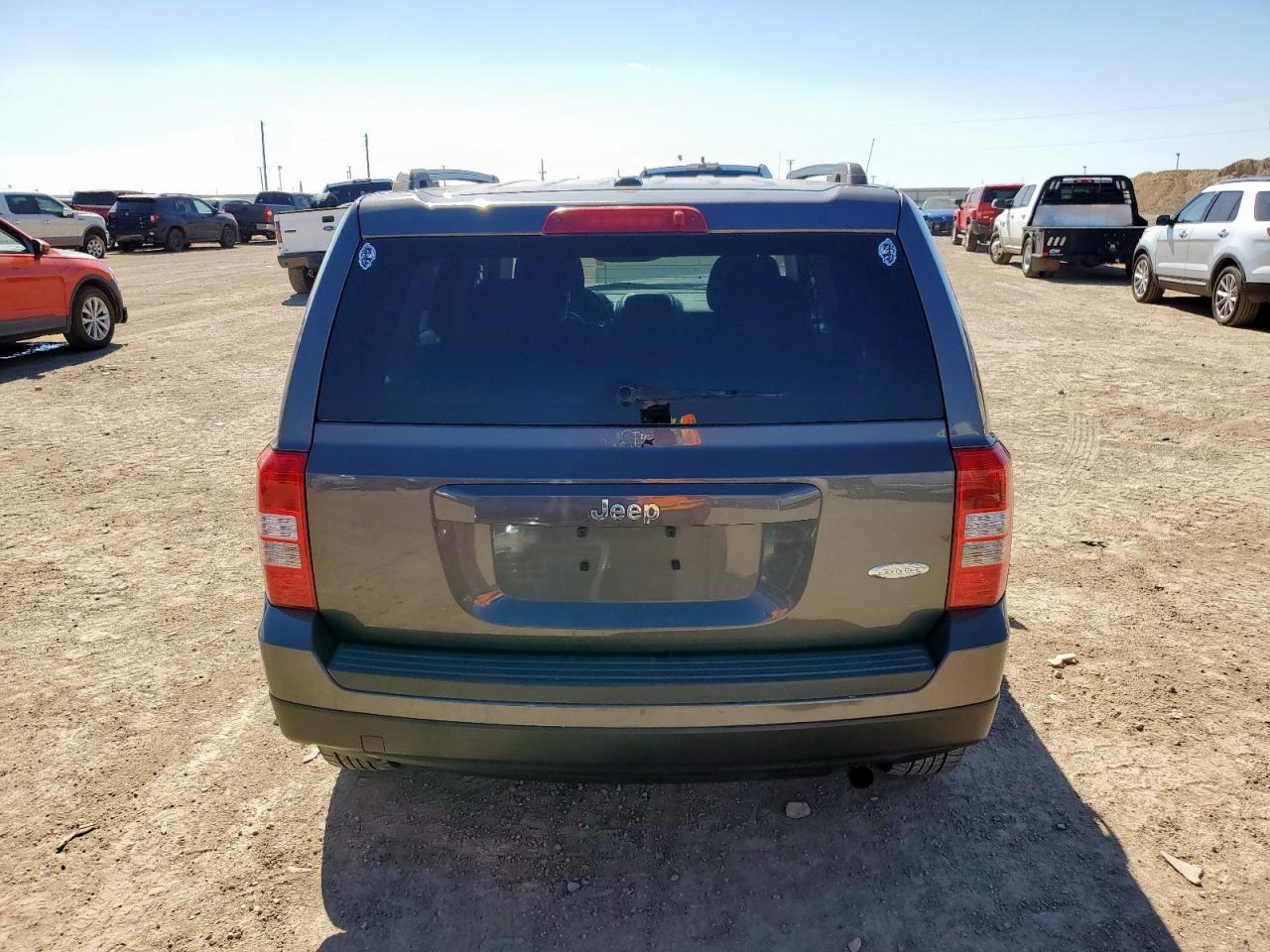JEEP PATRIOT LATITUDE