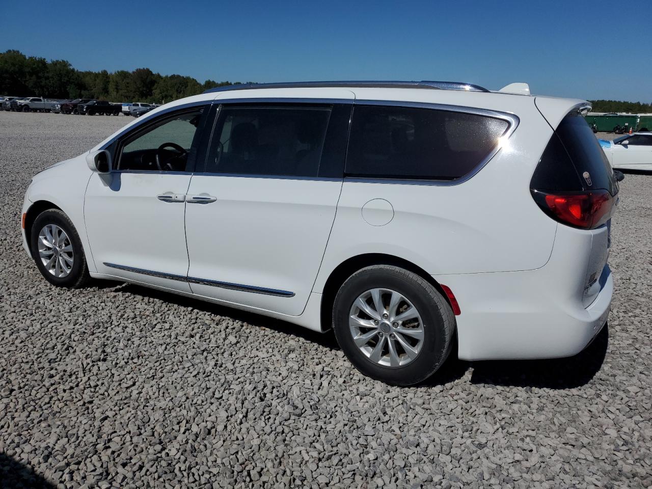 CHRYSLER PACIFICA TOURING L