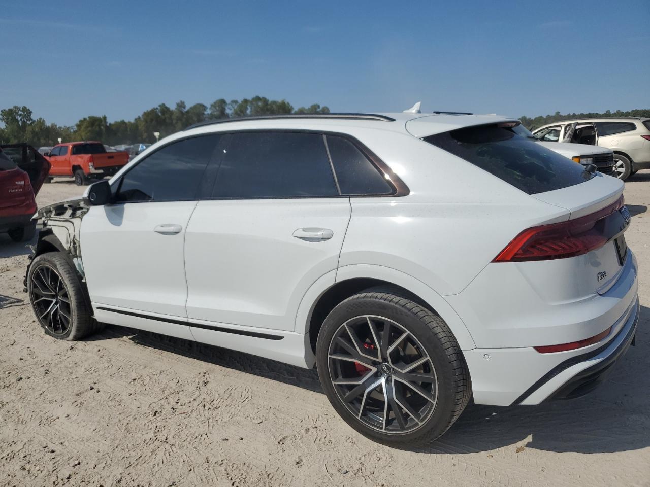 AUDI Q8 PREMIUM PLUS S-LINE