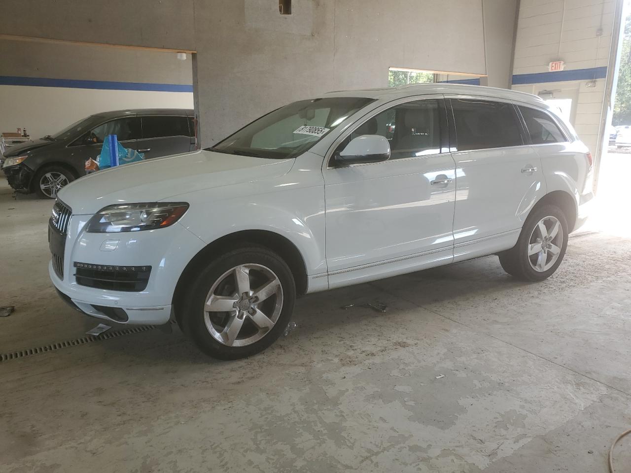  Salvage Audi Q7