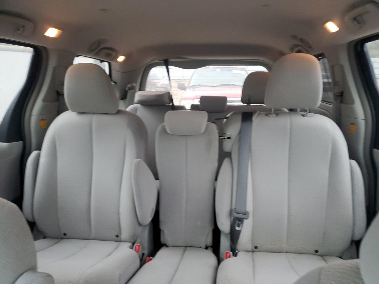 Lot #3302786921 2012 TOYOTA SIENNA LE