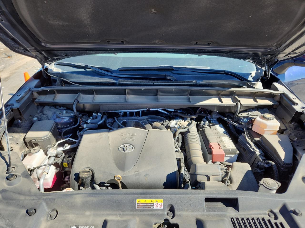 TOYOTA HIGHLANDER XLE