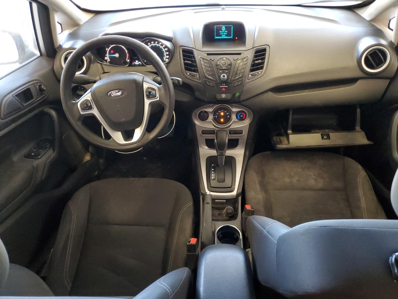 FORD FIESTA SE