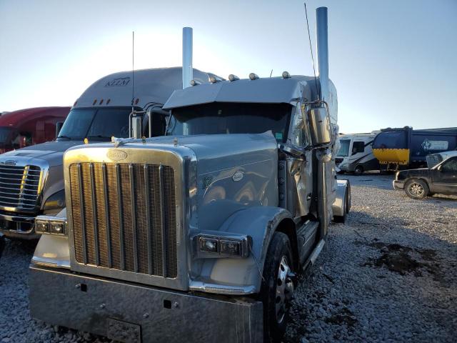 2025 PETERBILT TRACTOR 589 #3287517017