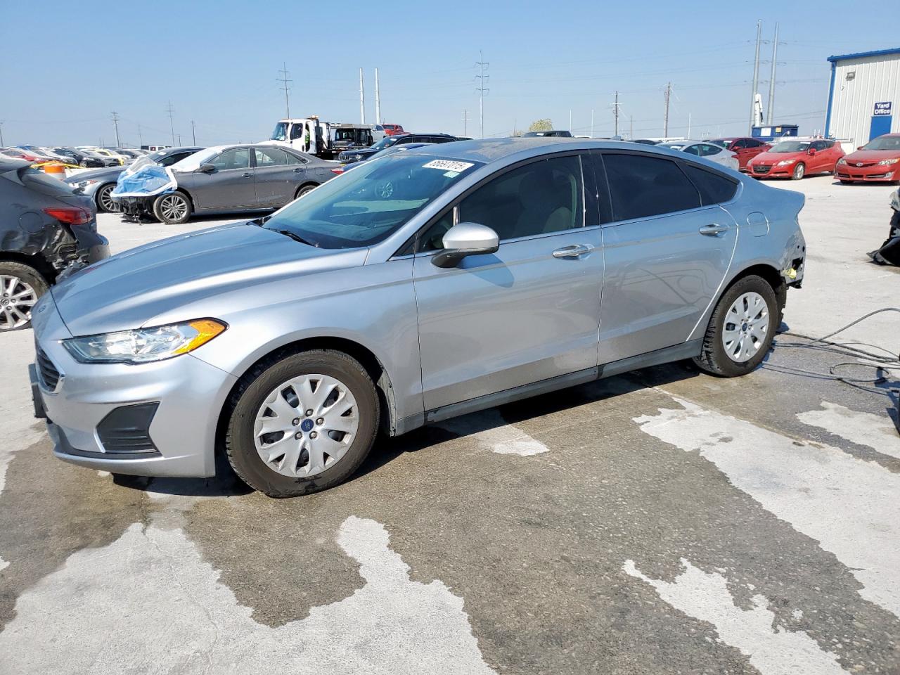 FORD FUSION S