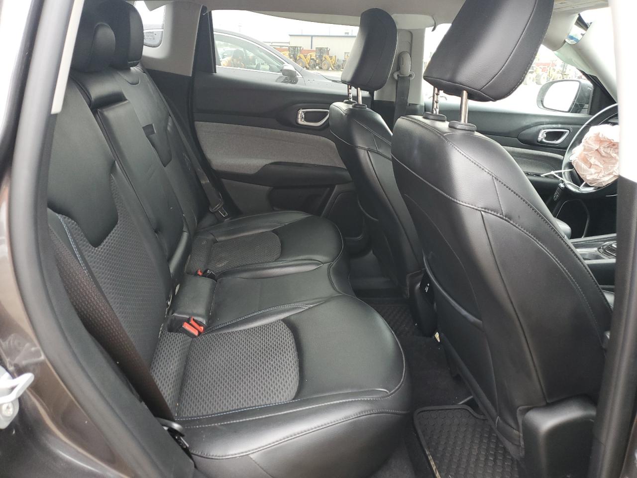 JEEP COMPASS LATITUDE